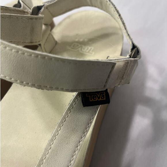 TEVA Platform Universal Up  Leather White Swan Women's Sandals sz. 10 - Picture 5 of 9
